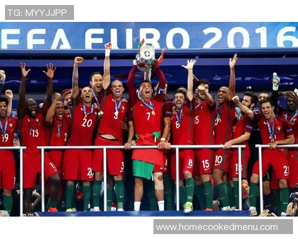 德国足球巨星风采合集精彩回顾经典时刻展现球场传奇魅力